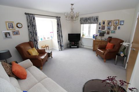 3 bedroom end of terrace house for sale, Hedge Sparrow Road, Stowmarket IP14