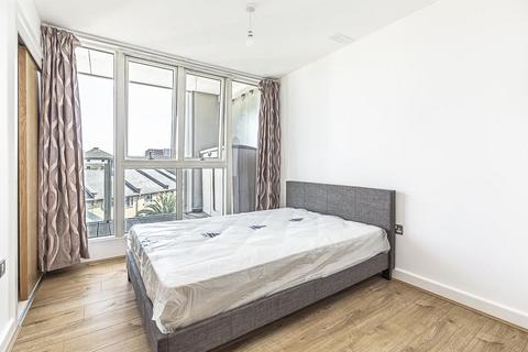 2 bedroom apartment to rent, Eastern Quay, Silvertown, E16