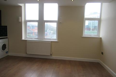 2 bedroom flat to rent, 4 Barley Hill Lane, Leeds LS25