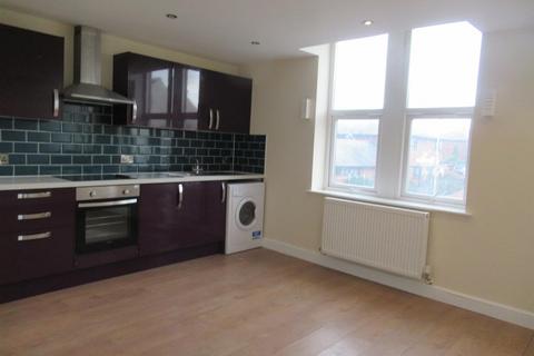 2 bedroom flat to rent, 4 Barley Hill Lane, Leeds LS25