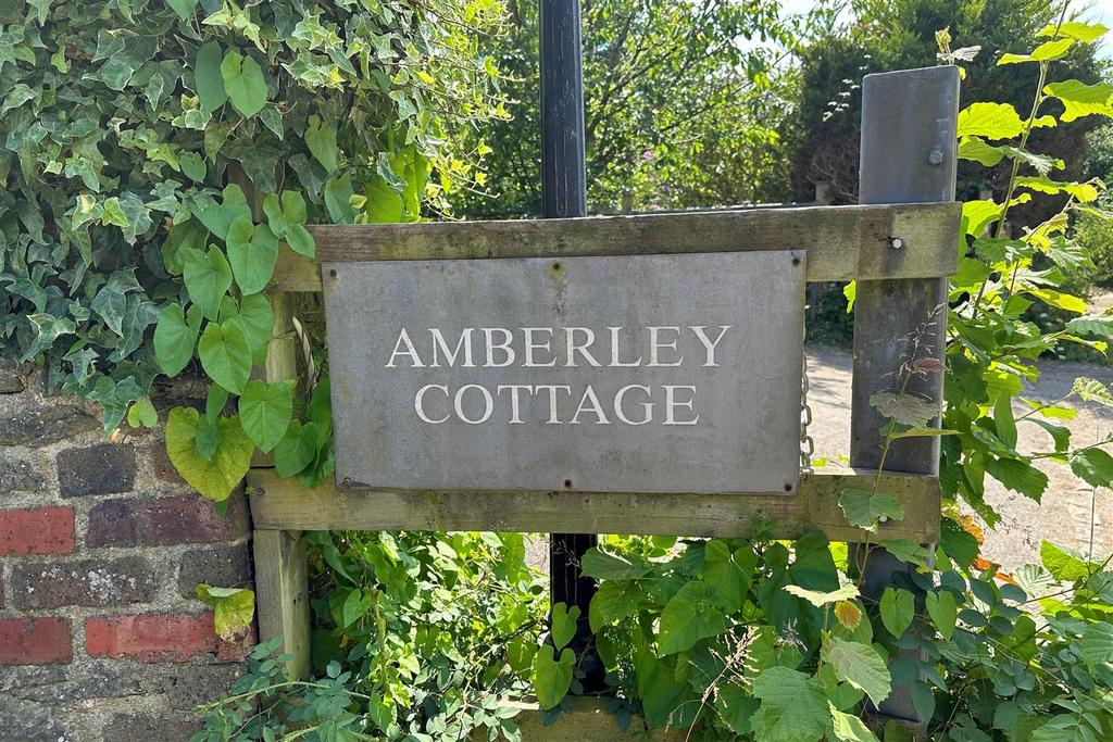 Amberley Cottage.jpg