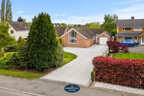 5 bedroom detached bungalow for sale, Windy Arbour, Kenilworth CV8