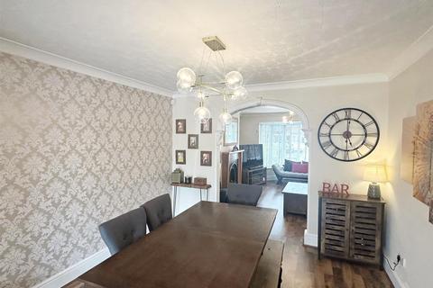 94 Dower Road, Sutton Coldfield, B75 6TP