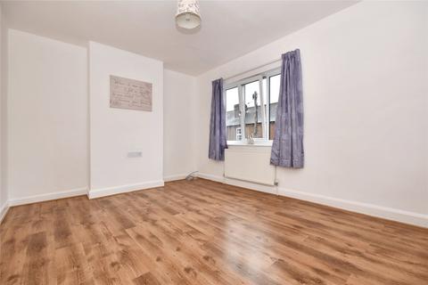 2 bedroom terraced house for sale, William Street, Castleford, West Yorkshire