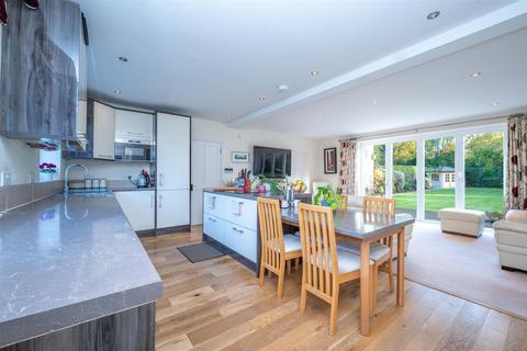 The Lodge Langley Road, Claverdon, Warwick, CV35 8QA