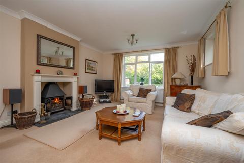 The Lodge Langley Road, Claverdon, Warwick, CV35 8QA
