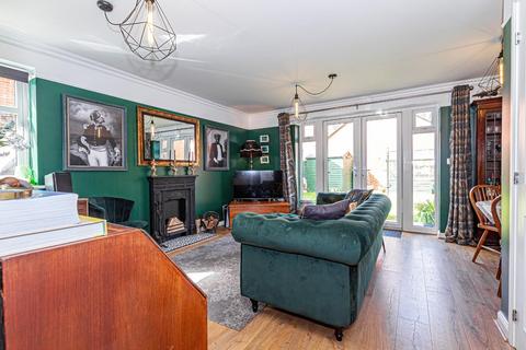 3 bedroom semi-detached house for sale, Emerald Way, Broughton, Aylesbury