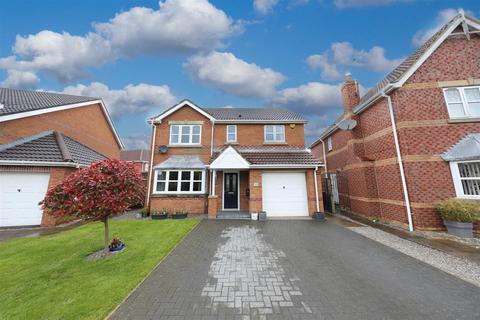 4 bedroom detached house for sale, Chevening Park, Kingswood, Hull