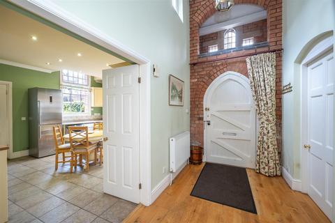 3, The Old School High Street, Henley-in-arden, B95 5BN