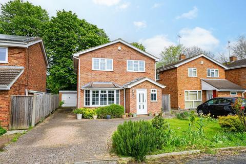 4 bedroom detached house for sale, Camberton Road, Leighton Buzzard