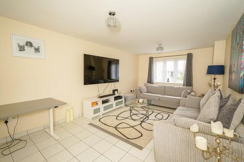 35 Brook Farm Close, Stoke Hammond, Milton Keynes, MK17 9FN