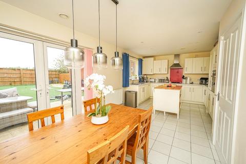 35 Brook Farm Close, Stoke Hammond, Milton Keynes, MK17 9FN