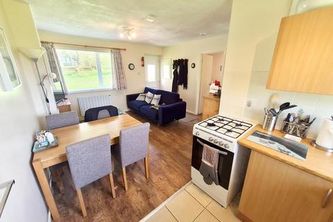 2 bedroom chalet for sale, Franchis Holiday Park, Cury Cross Lanes TR12
