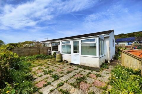 2 bedroom semi-detached bungalow for sale, 17 Seaview Crescent, Goodwick