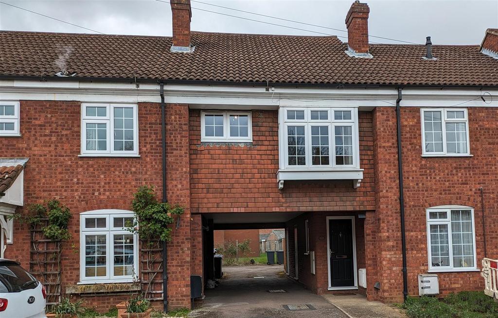 Church Street, Gamlingay, Sandy 1 bed coach house £795 pcm (£183 pw)