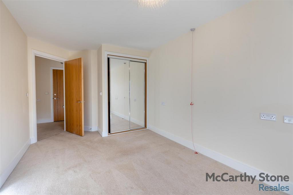 8668330-interior13.jpg