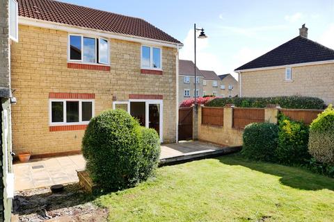 14 Amberley Close, Calne, SN11 9UP