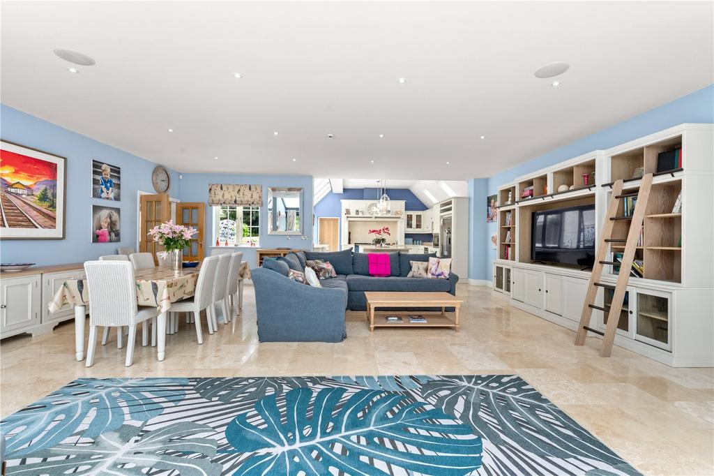 Family Kitchen