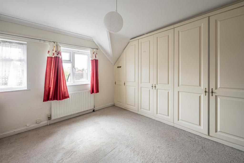 Stream Park, Kingswinford, DY6 8HU 3 bed semidetached house for sale