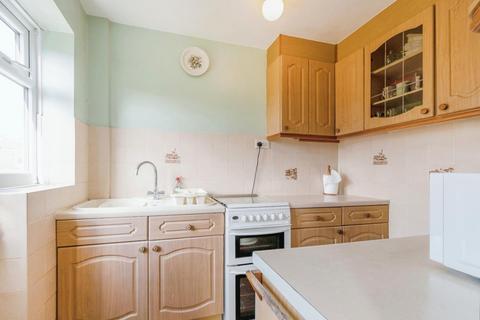 7 Tilmire Close, York, YO10 4NG