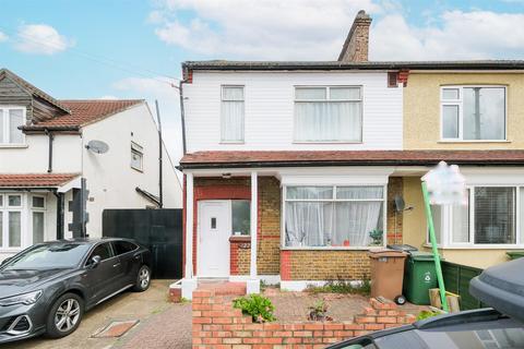 3 bedroom house for sale, Westward Road, London