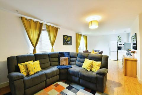 22, Russet House Birch Close, Huntington, York, YO31 9PN