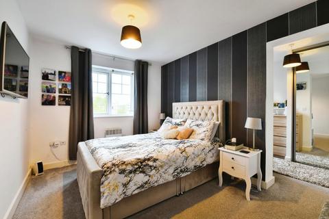 22, Russet House Birch Close, Huntington, York, YO31 9PN