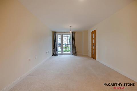 1 bedroom apartment for sale, Olivier Place, Hart Close, Wilton, Salisbury, SP2 0FW
