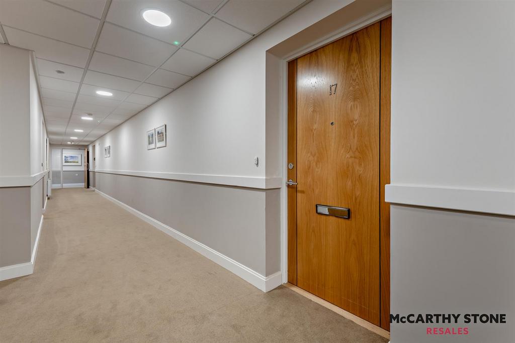 8592041-interior15-800.jpg