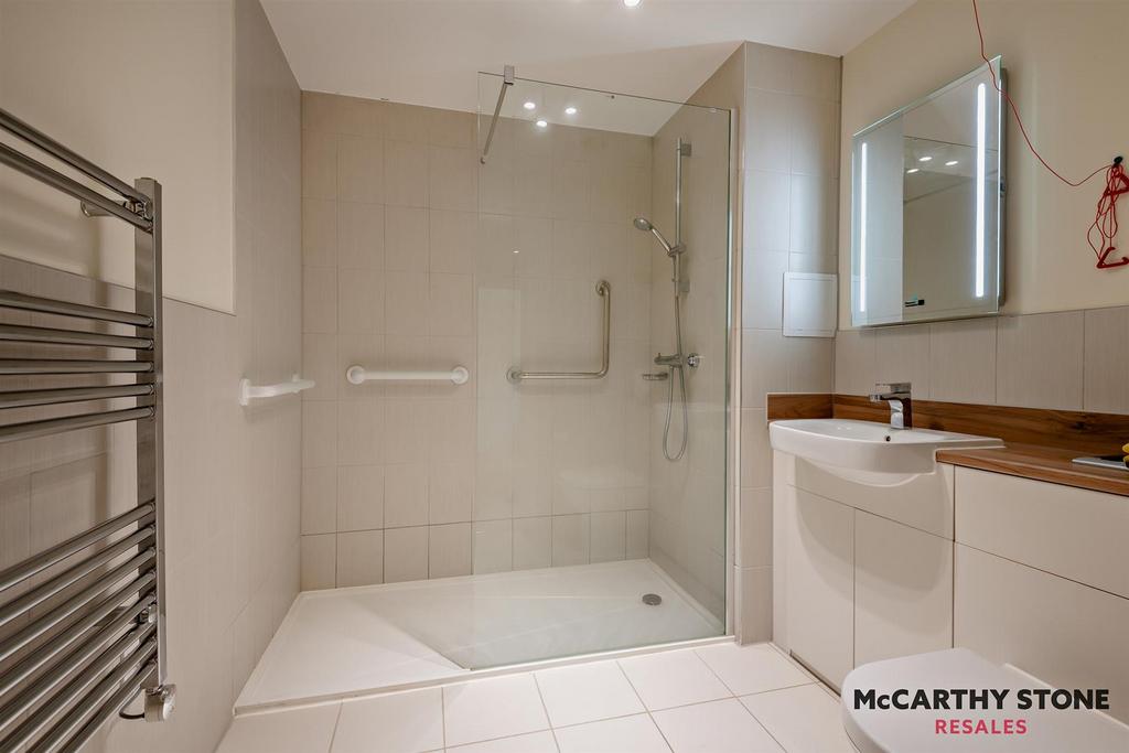 8592041-interior12-800.jpg