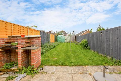 2 bedroom terraced house for sale, Finedon Street, Burton Latimer NN15