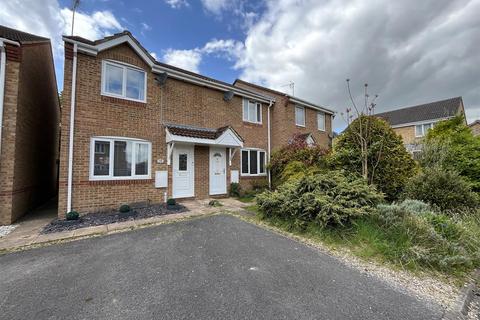 2 bedroom end of terrace house for sale, Ascot Close, Cepen Park South SN14