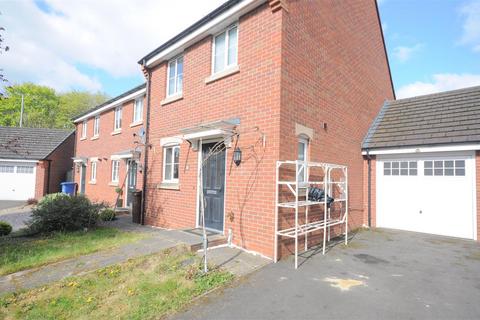 3 bedroom link detached house to rent, Candler Drive, Stone