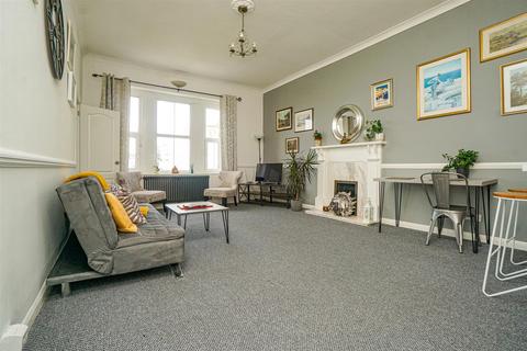 2 bedroom flat for sale, Warrior Square, St. Leonards-On-Sea