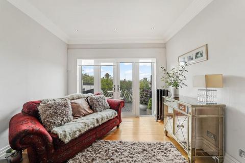 28 Sunset Avenue, London, E4 7LW