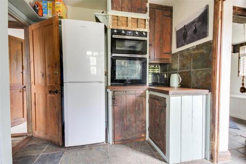 3 Glendale Road, Burnham-on-crouch, CM0 8LY