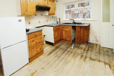 476 Beacon Road, Wibsey, Bradford, BD6 3DG