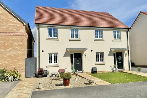 3 bedroom semi-detached house for sale, Varve Close, Roundswell, Barnstaple