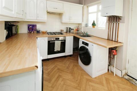 18 Beech Road, Bradford, BD6 1ED