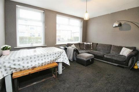 18 Beech Road, Bradford, BD6 1ED
