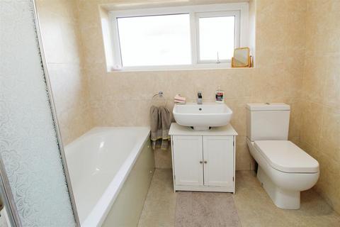 18 Beech Road, Bradford, BD6 1ED
