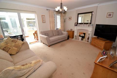 4 bedroom detached house for sale, High Wicken Close, Thornton, Bradford