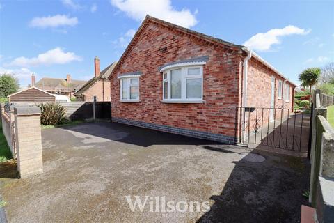 3 bedroom detached bungalow for sale, Holywell Road, Alford