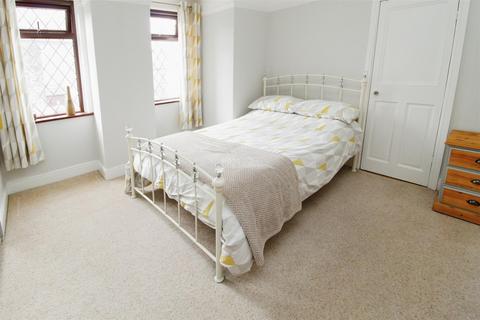 97 Jer Lane, Bradford, BD7 4NW