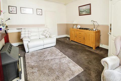 9 Windermere Road, Bradford, BD7 4RQ