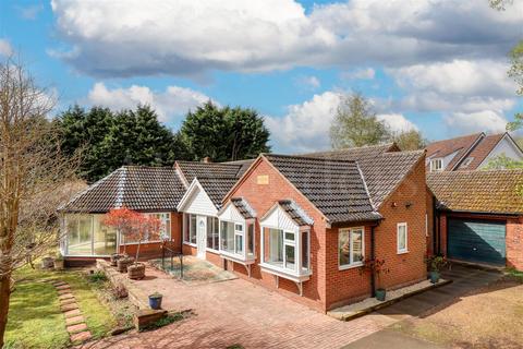 6 bedroom bungalow for sale, Church Lane, Asfordby