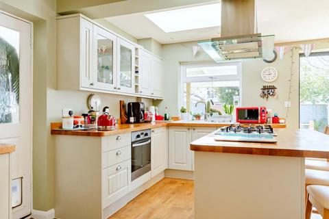 43 Lancing Park, Lancing, BN15 8RF