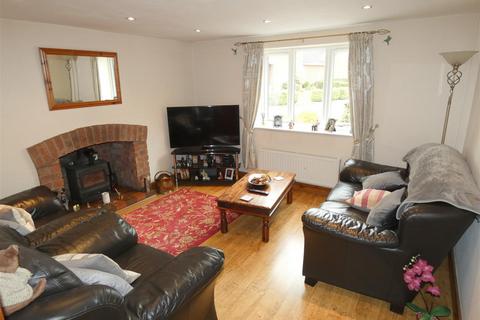 3 bedroom detached bungalow for sale, Old Road, Wrinehill