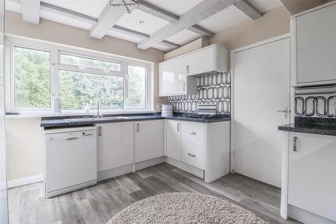 162 Lifstan Way, Southend-on-sea, SS1 2XF