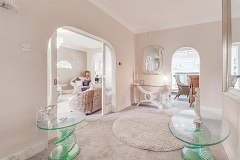 162 Lifstan Way, Southend-on-sea, SS1 2XF